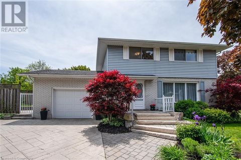 31 CARWOOD Crescent Kitchener ON N2G3C6
