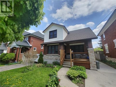 100 LYDIA Street Kitchener ON N2H1V7