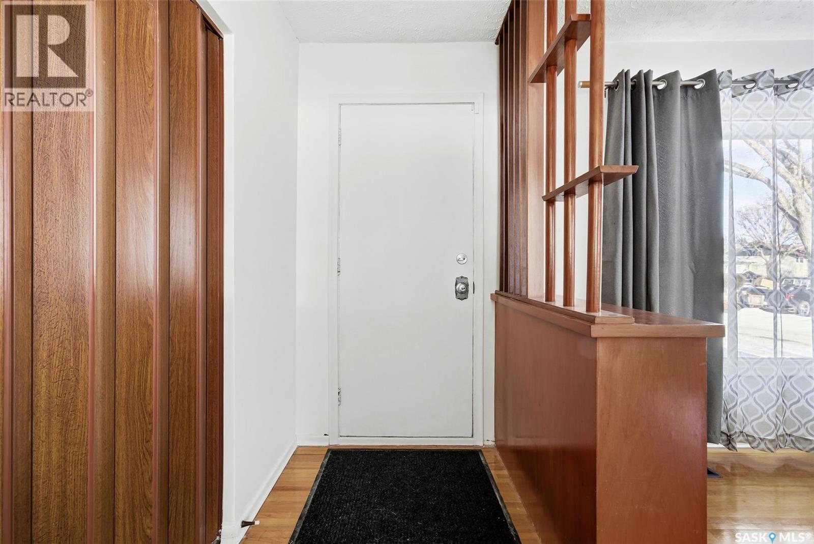 3213 Patricia AVENUE