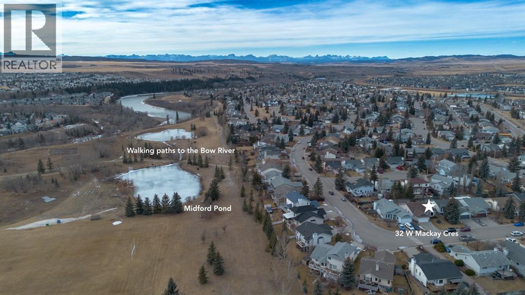 32 West Mackay Crescent