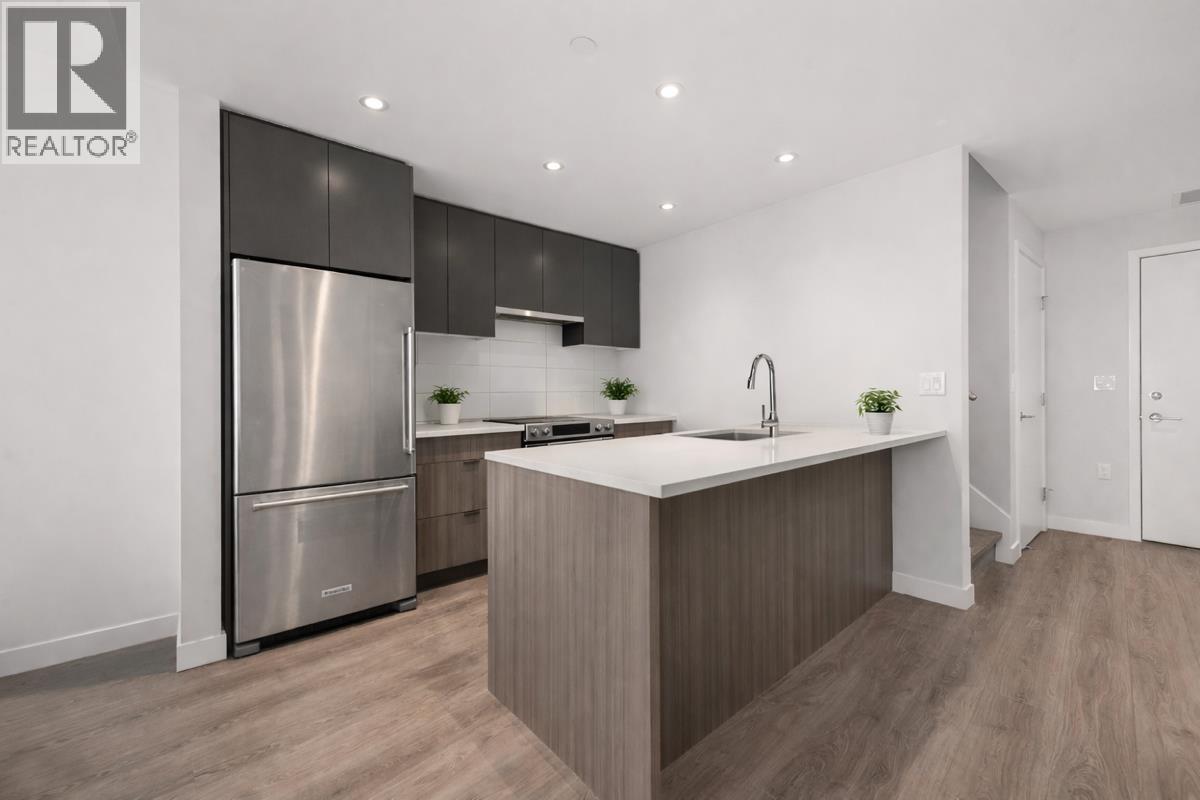 506 3430 E KENT AVENUE SOUTH