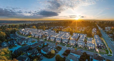 32 7895 162 STREET Surrey BC V4N6X9