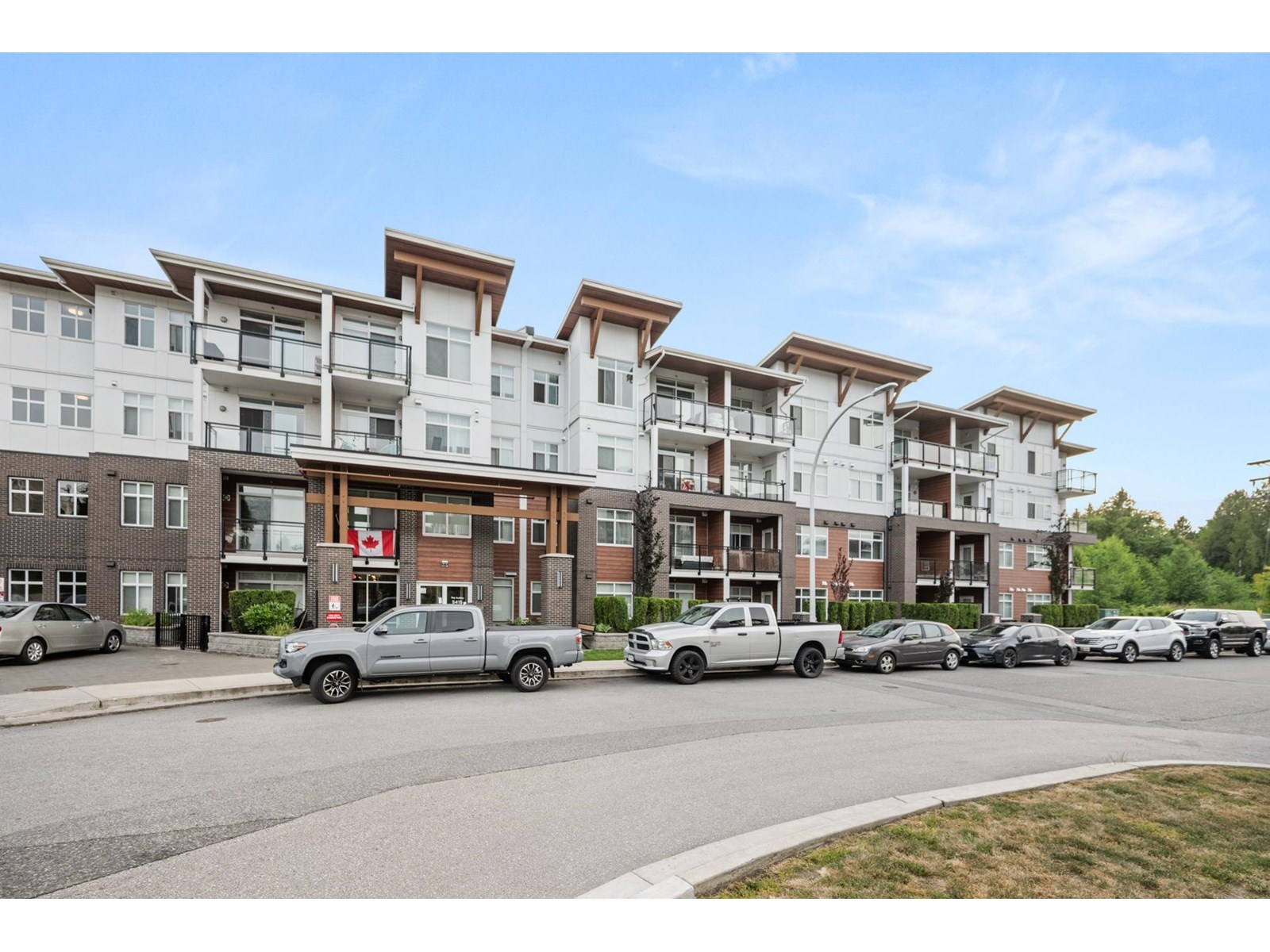 424 5415 BRYDON CRESCENT