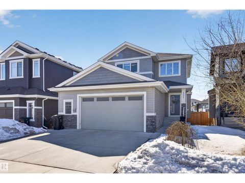 457 MEADOWVIEW DR Fort Saskatchewan AB T8L0N9