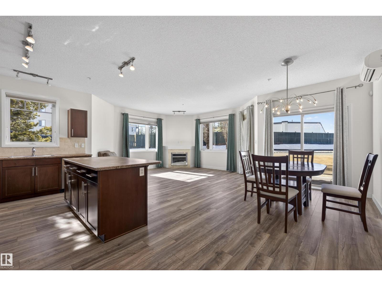 #103 2035 GRANTHAM CT NW