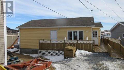 17 Harbour View Cresent Road Burgeo NF A0N2H0