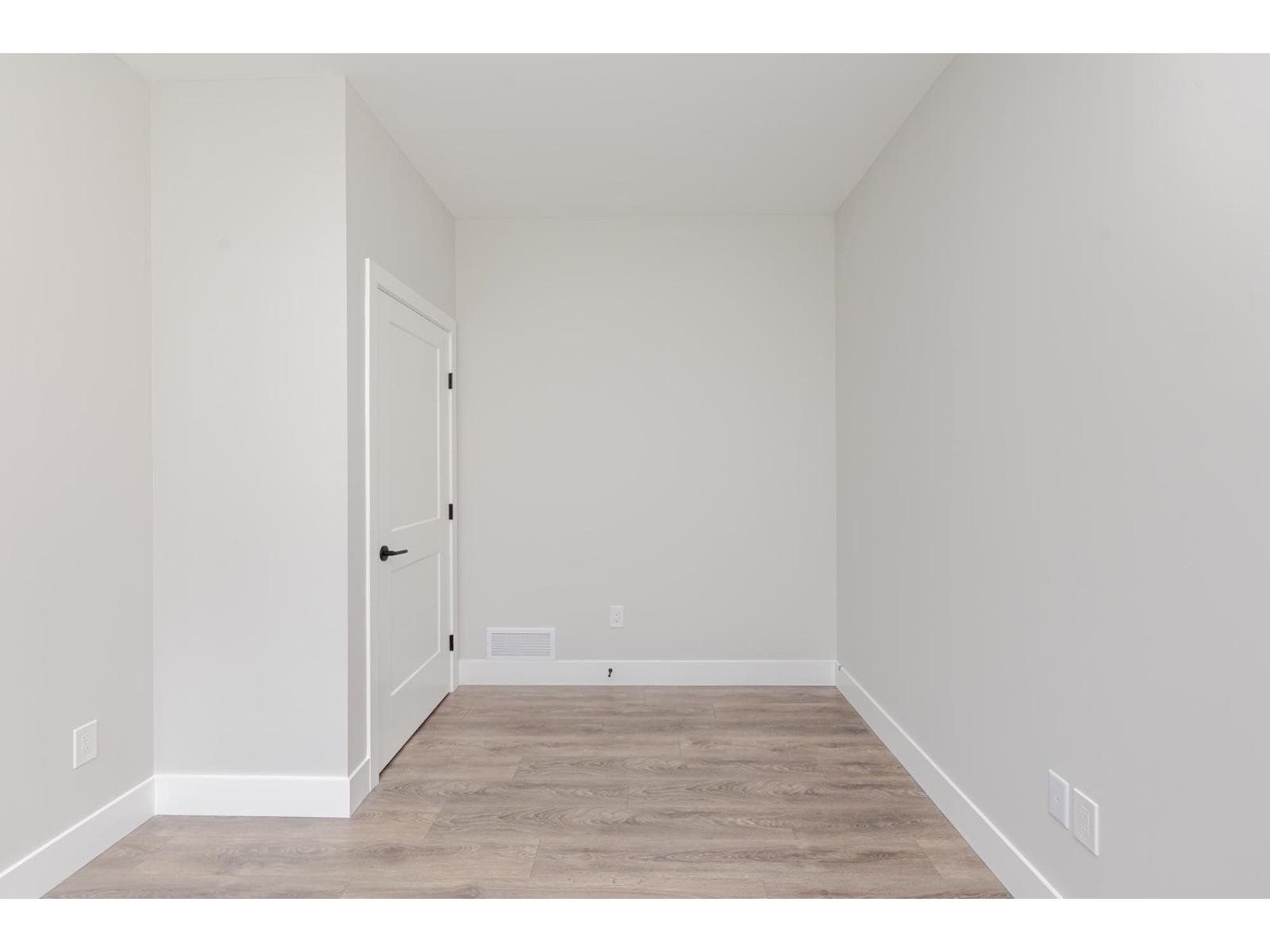 1949 SPARROW HAWK PLACE|Mt Woodside