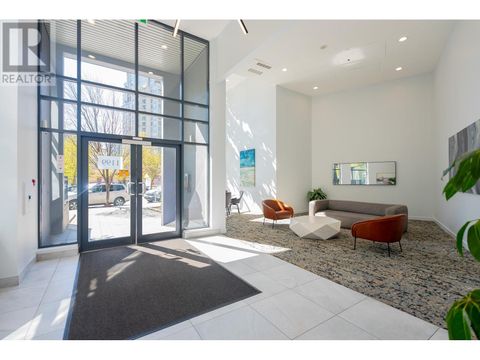 807 1199 SEYMOUR STREET Vancouver BC V6B1K3