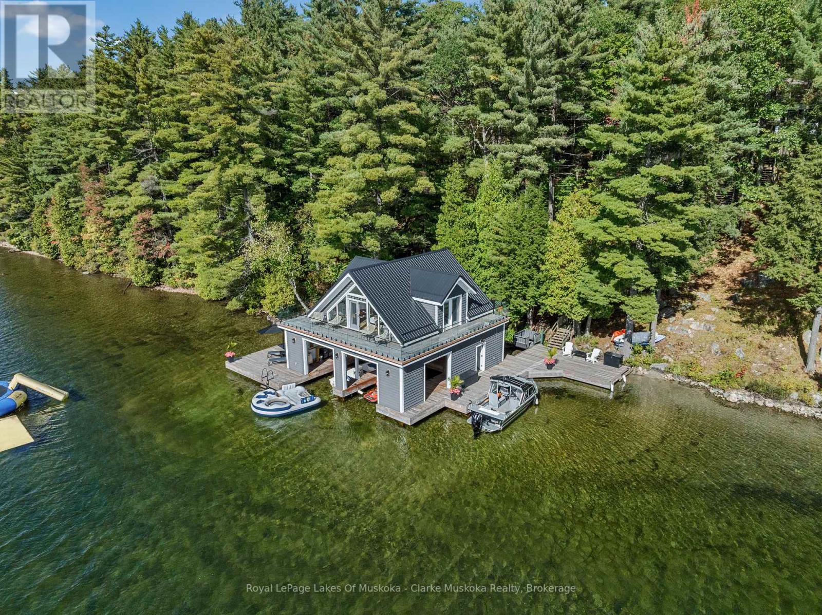 3 - 22 PLAYFAIR ISLAND
