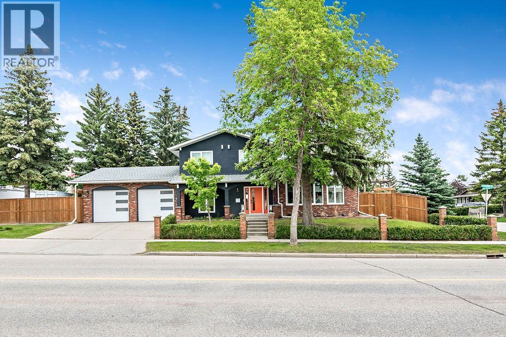 263 Silvergrove Place NW