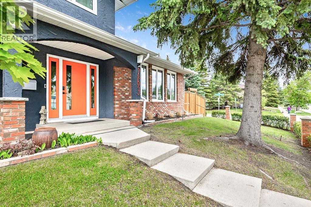 263 Silvergrove Place NW