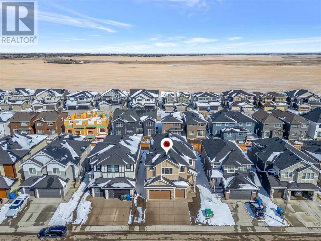 223 Kinniburgh Loop