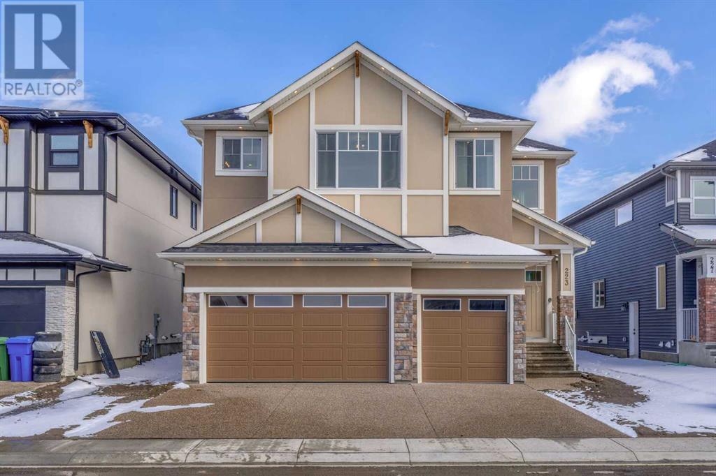 223 Kinniburgh Loop