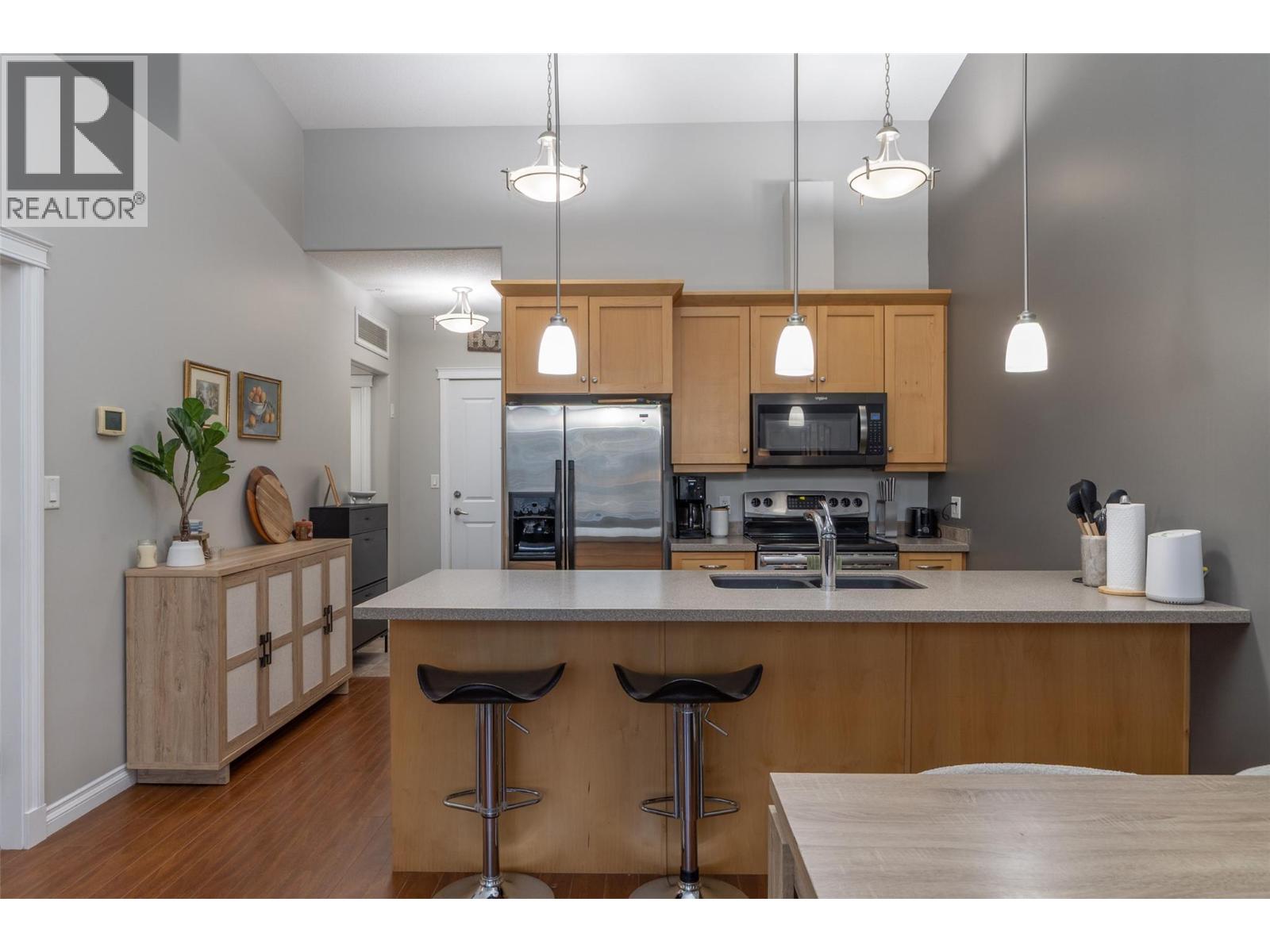 3313 Wilson Street Unit# 404
