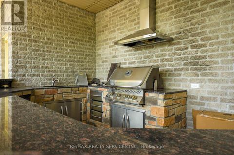 214 MAPLE AVENUE S Brant (Burford) ON N0E1A0