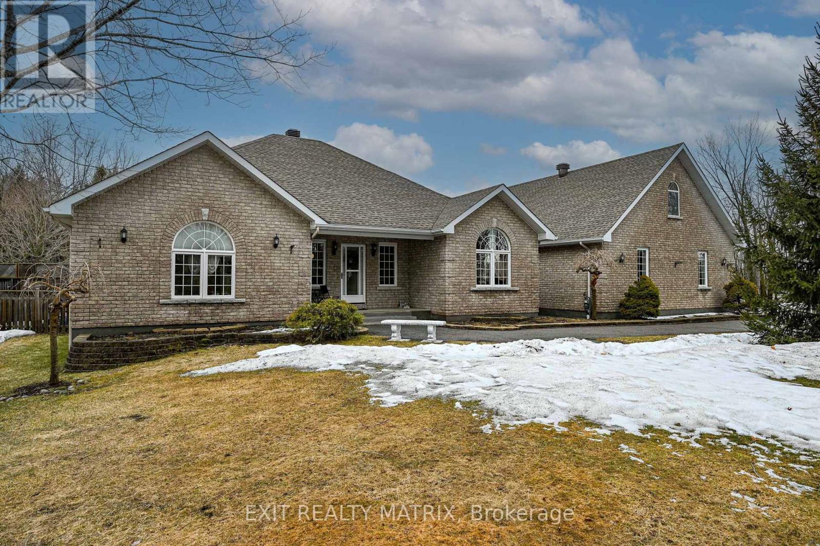 2573 MITCHELL STREET - Photo 4