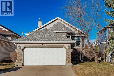 150 Somerset Close SW Calgary AB T2Y3C4