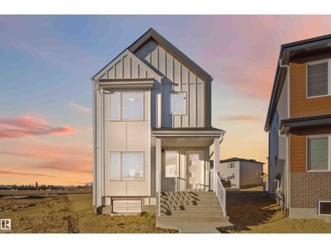 17306 6A ST NE Edmonton AB T5Y4J7