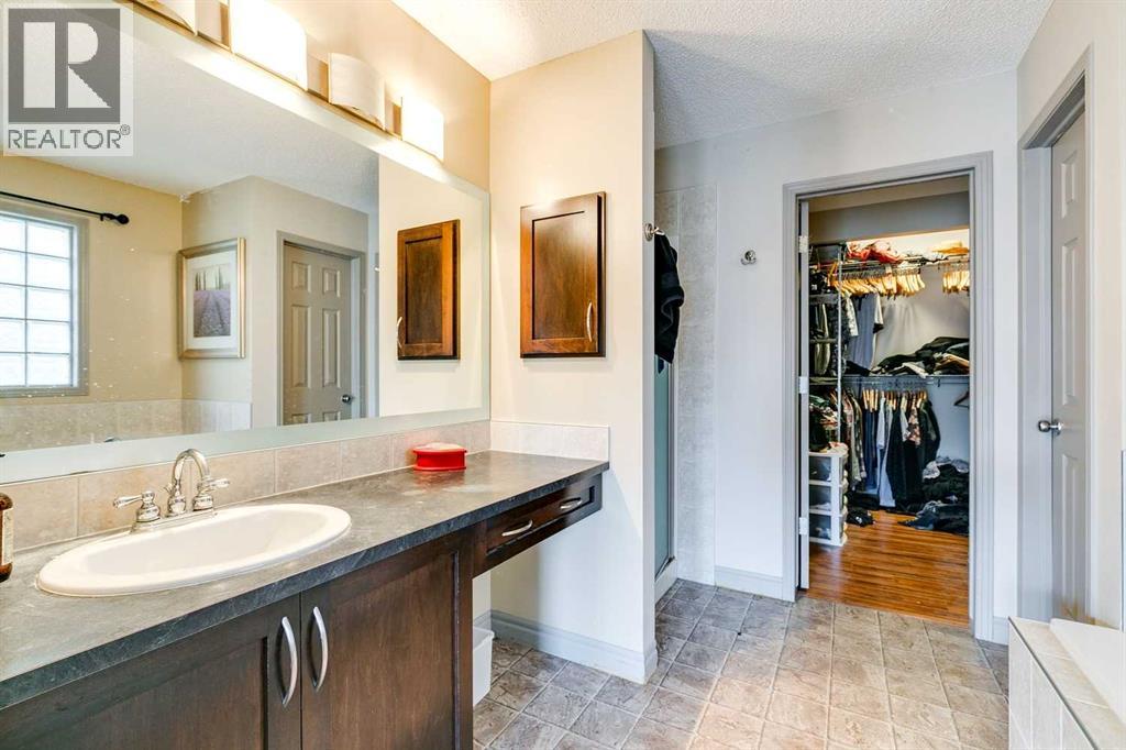 79 Prestwick Street SE