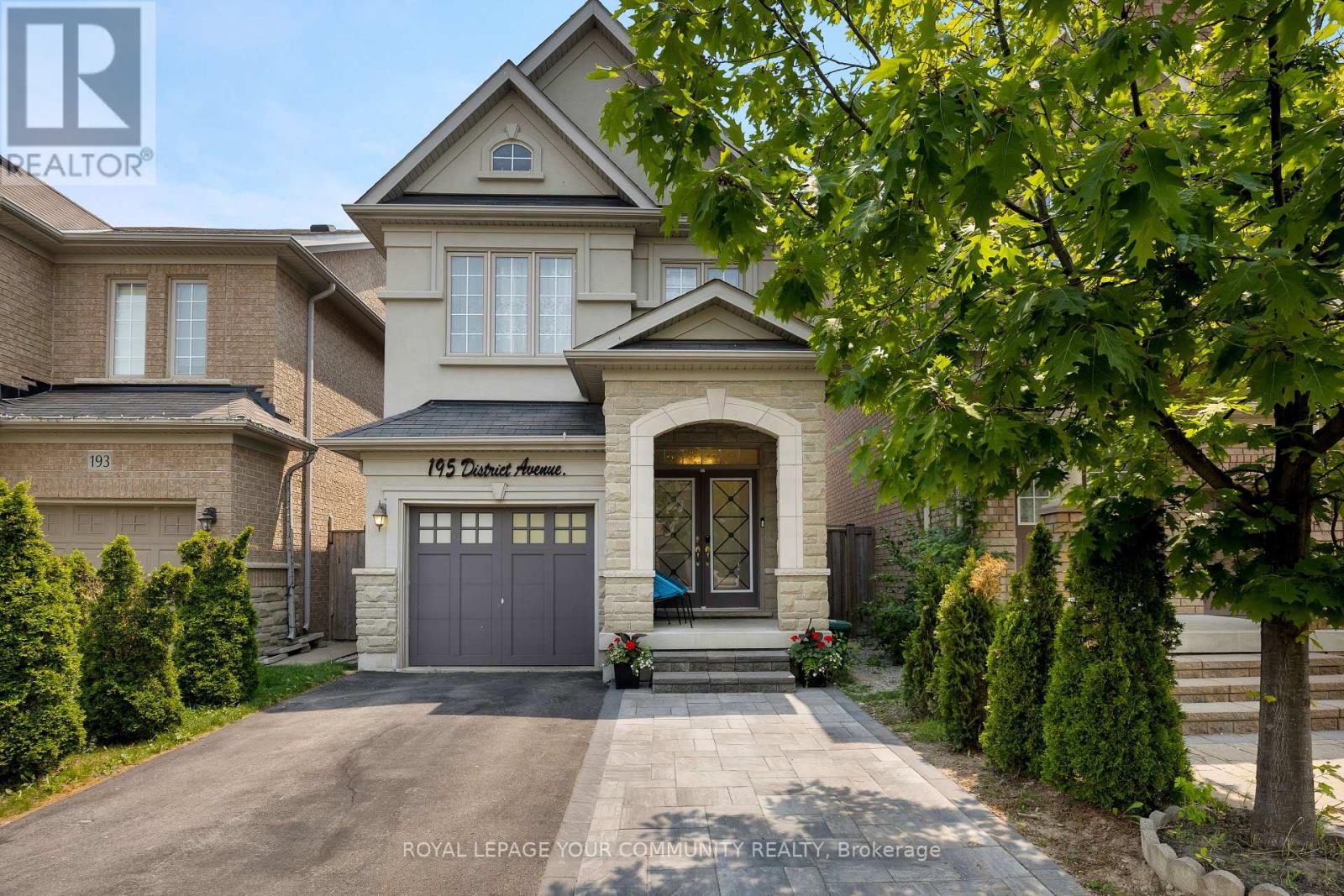Photo 1 of 21 — 195 District, Vaughan, ON L6A0Y3