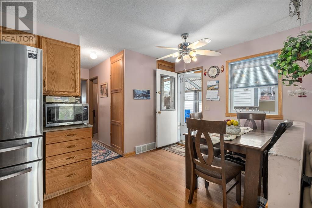 272 Erin Woods Drive SE