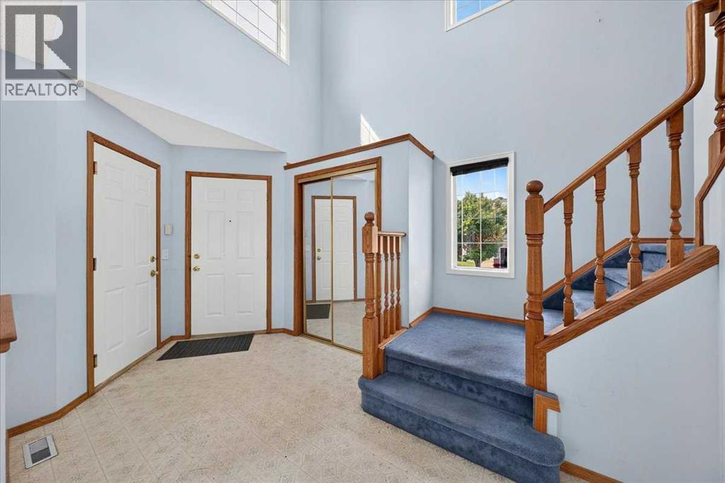 74 Anaheim Gardens NE