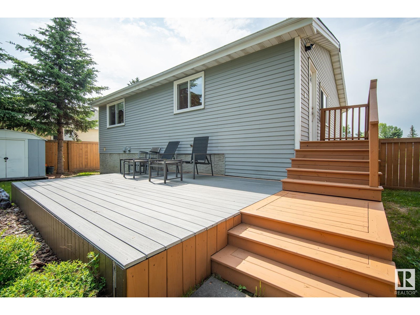 4524 35 AV NW