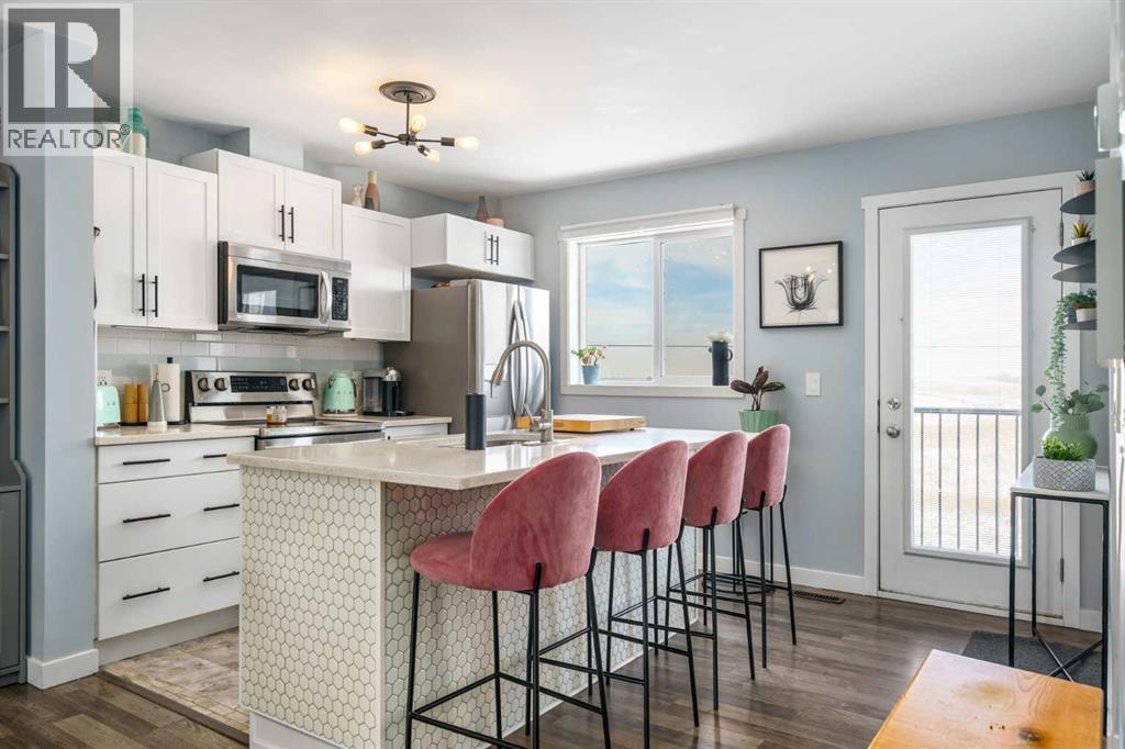 381 Copperpond Landing SE