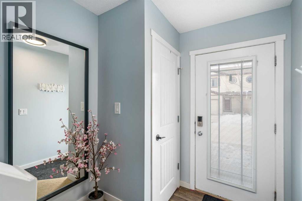 381 Copperpond Landing SE