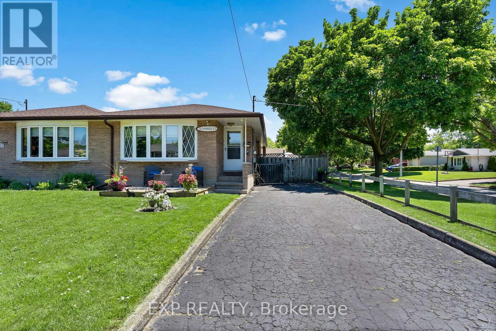 2 CYPRESS STREET