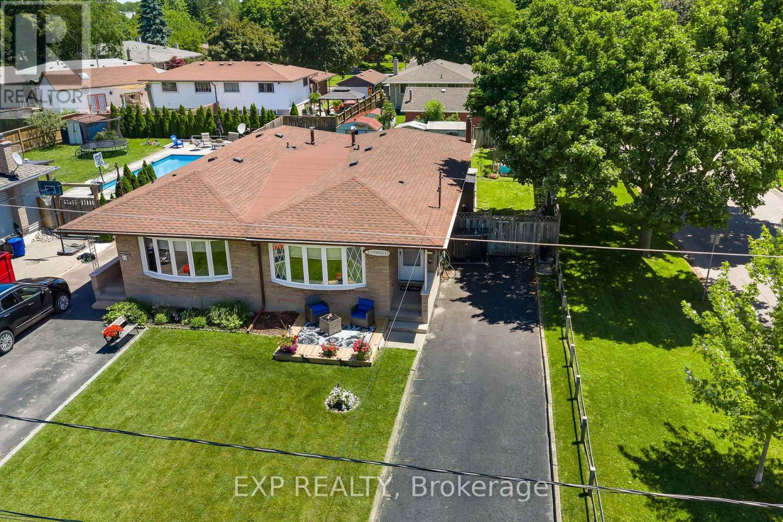 2 CYPRESS STREET