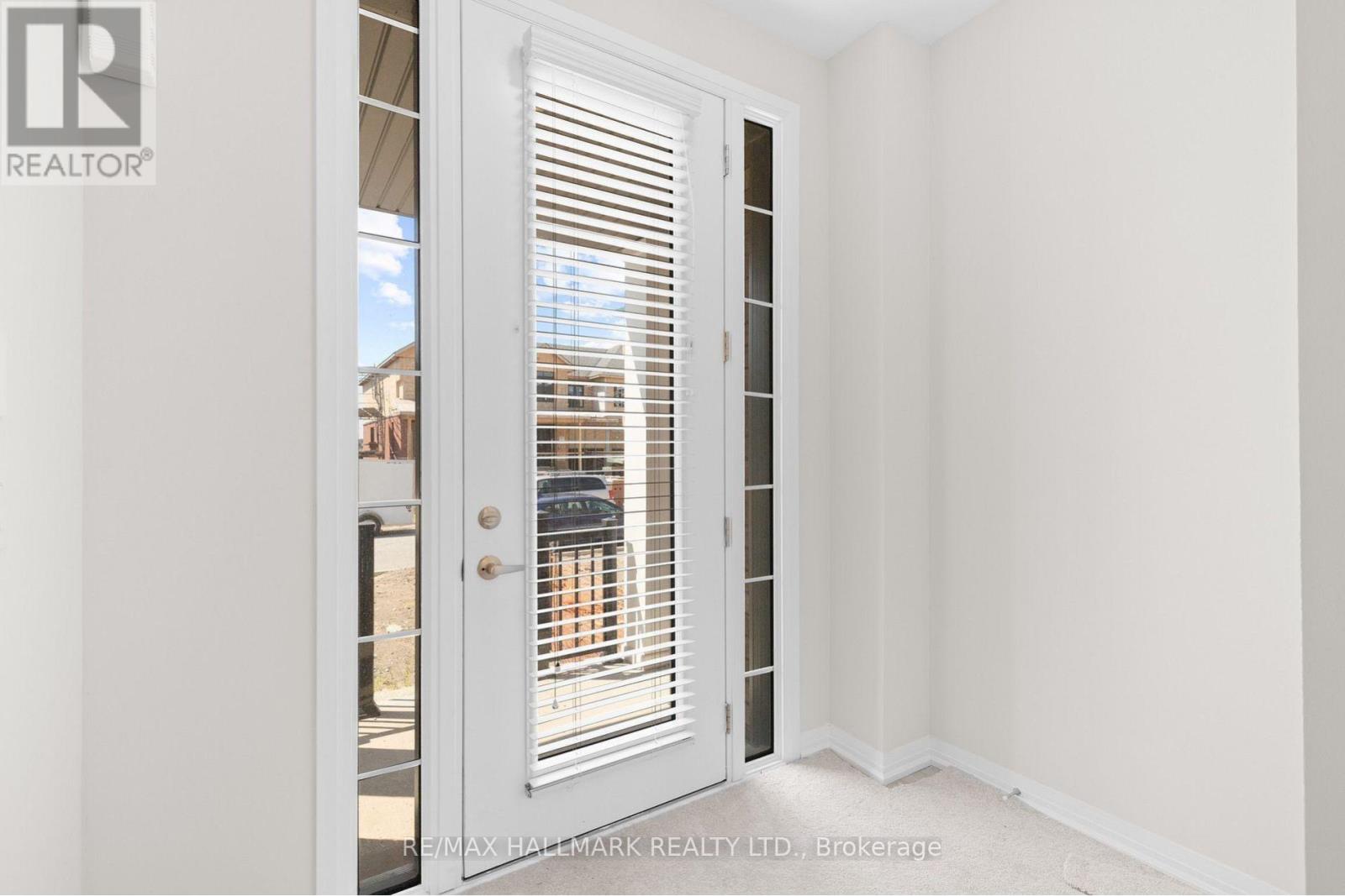 16 CROSSMORE CRESCENT