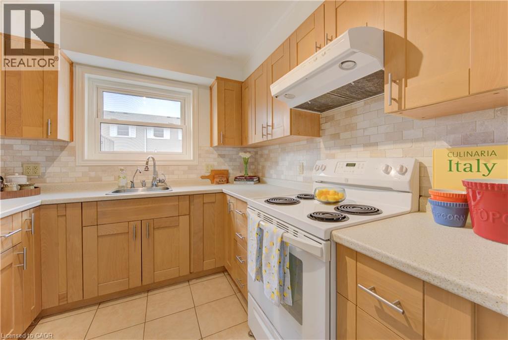 440 PIONEER Drive Unit# 3