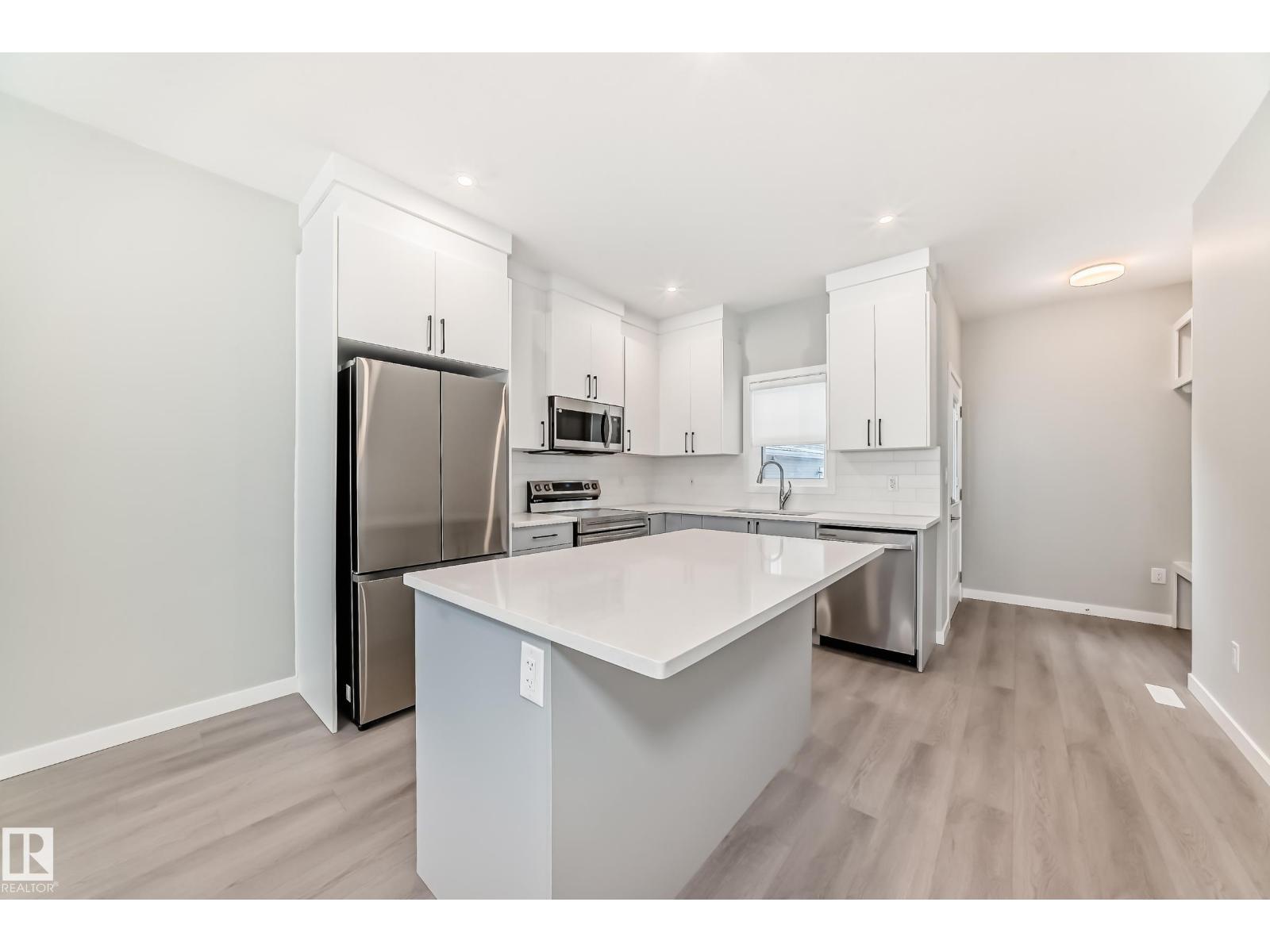 3323 Roy Brown WY NW