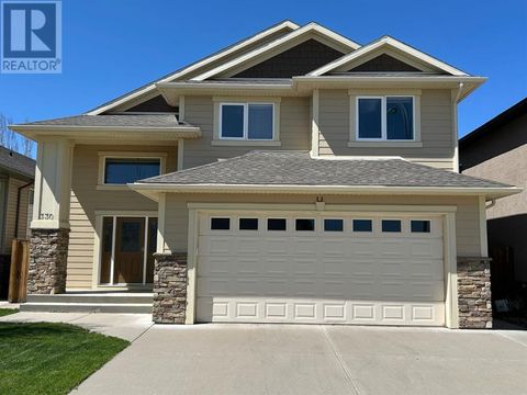 330 Sixmile Lane S Lethbridge AB T1K5S8