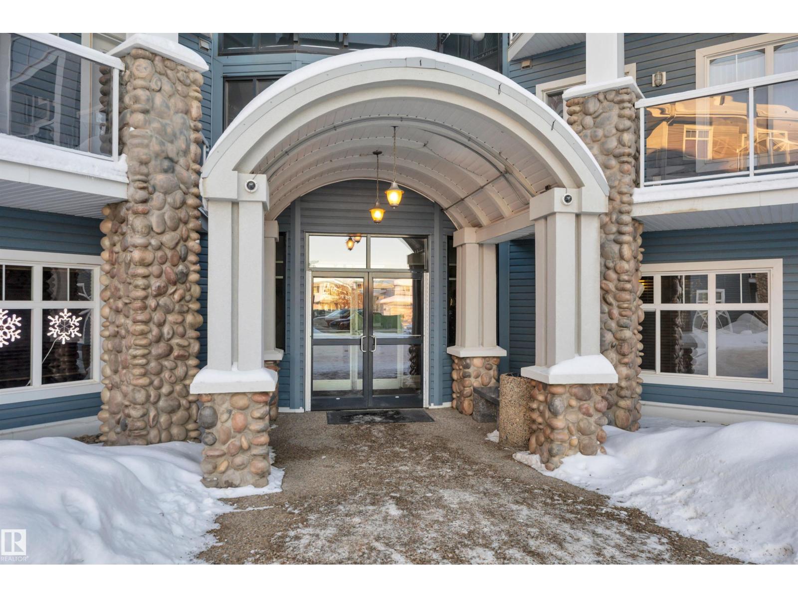 #119 16035 132 ST NW