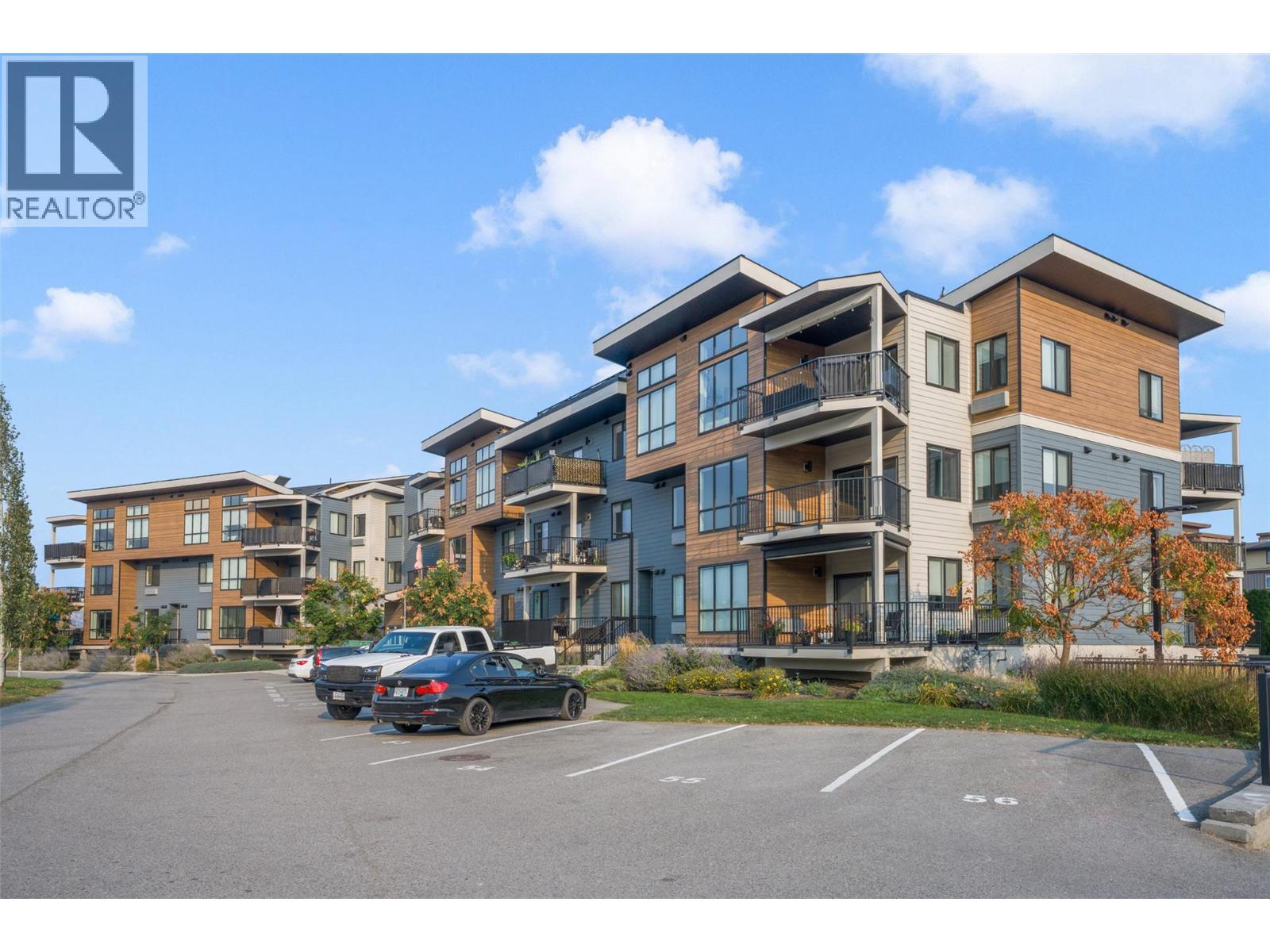 4215 Gellatly Road S Unit# 1208