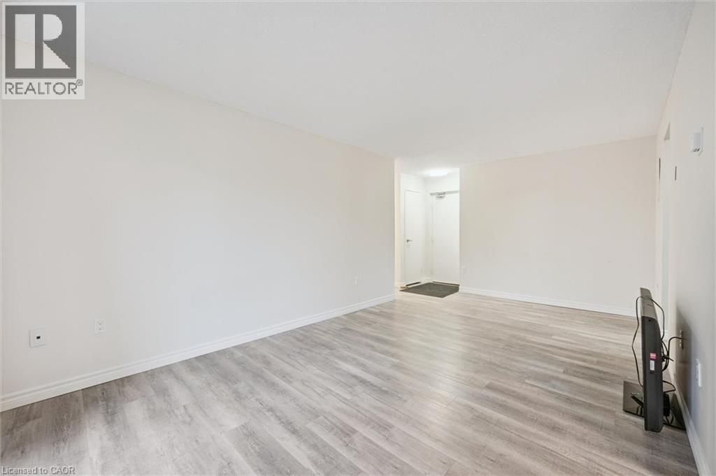 279 CHANDLER Drive Unit# 210