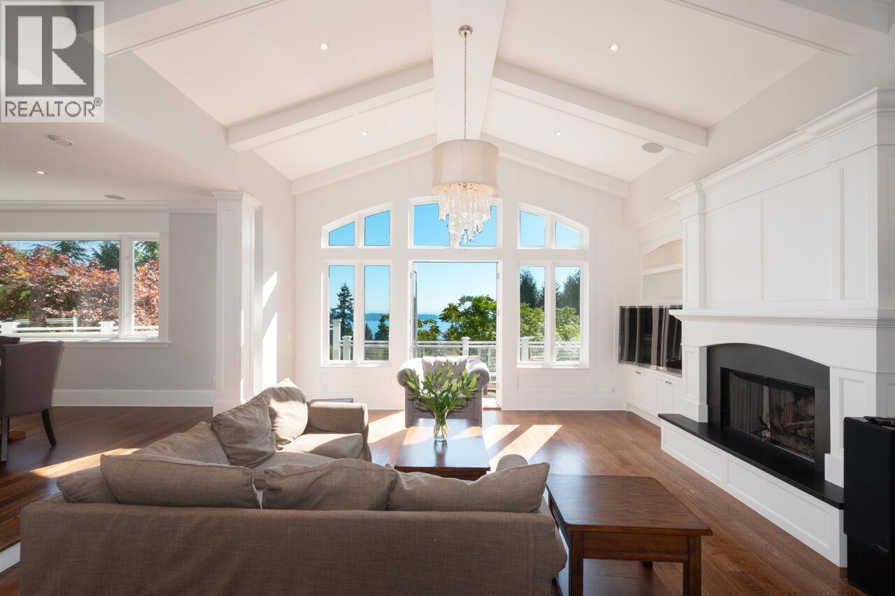 4659 WOODGREEN DRIVE