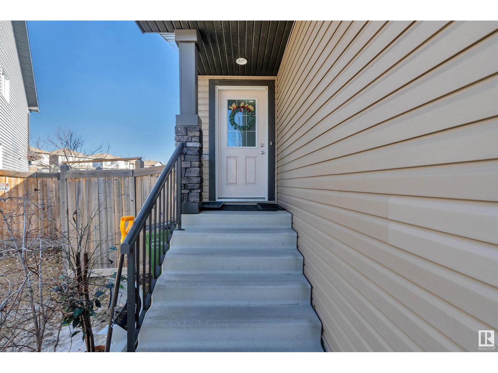 625 56 ST SW SW
