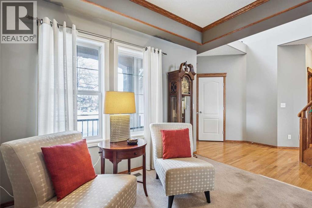 63 Evergreen Heights SW