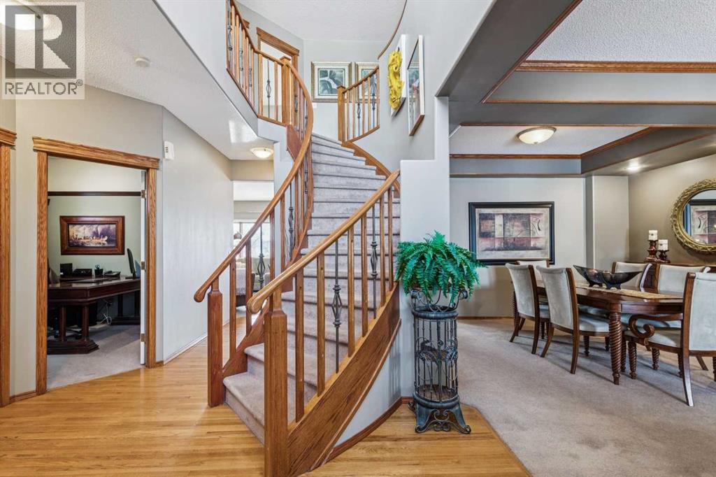 63 Evergreen Heights SW