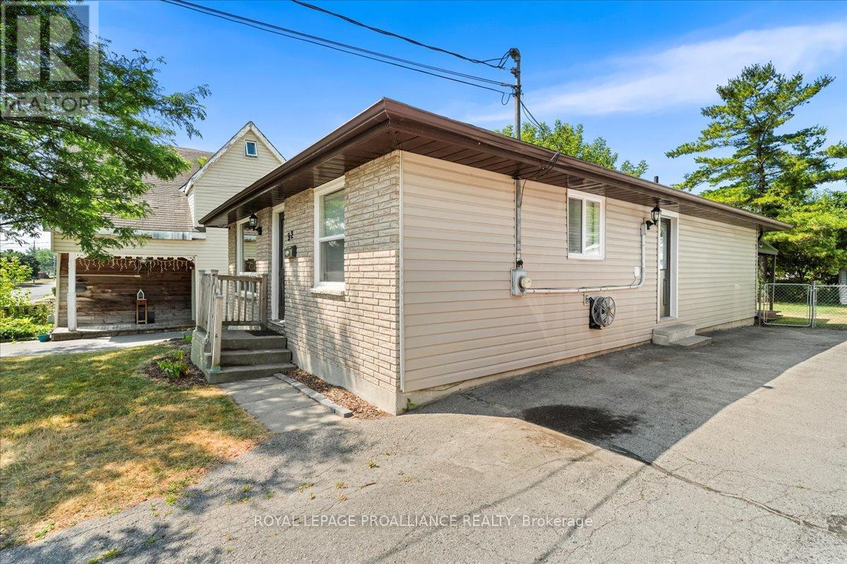 92 GEORGE STREET S