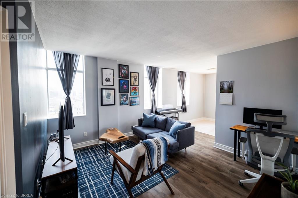 36 JAMES Street S Unit# 1405