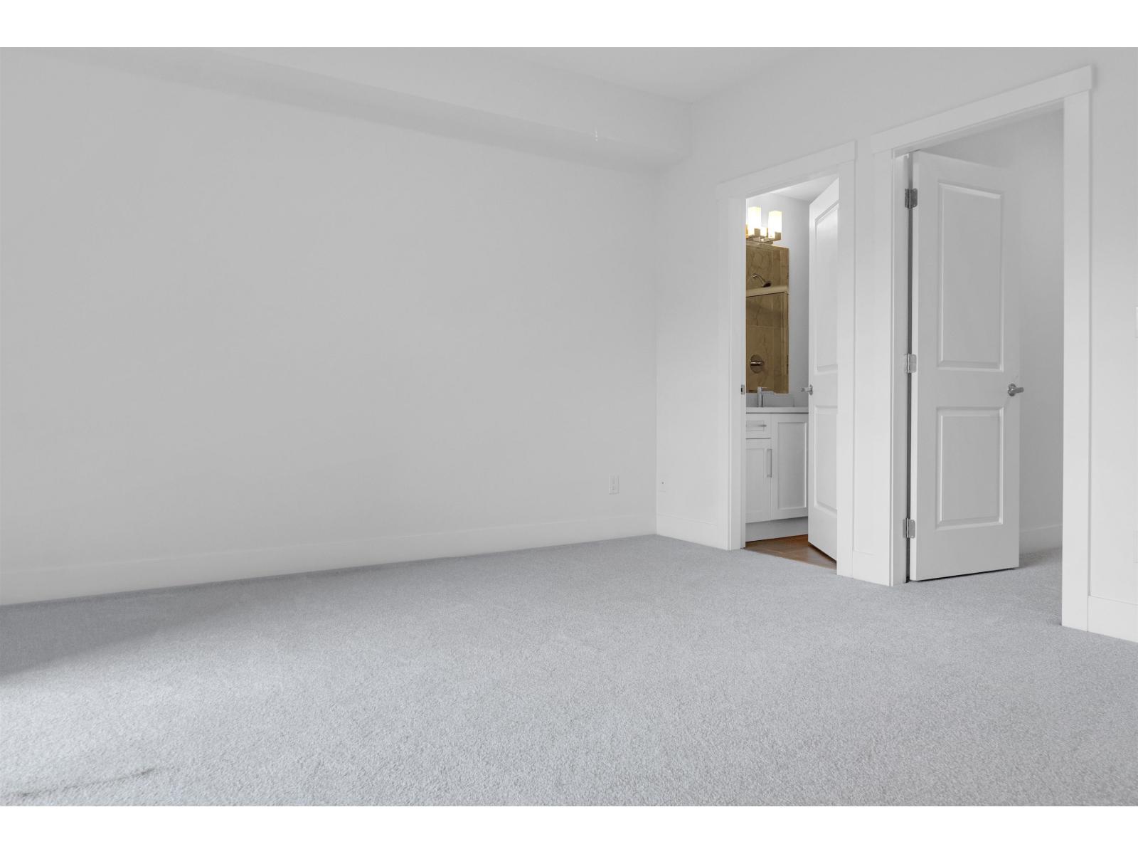 204 9983 E BARNSTON DRIVE