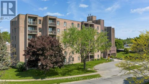 301 - 17 ELDON HALL PLACE Kingston (Central City West) ON K7M7H5