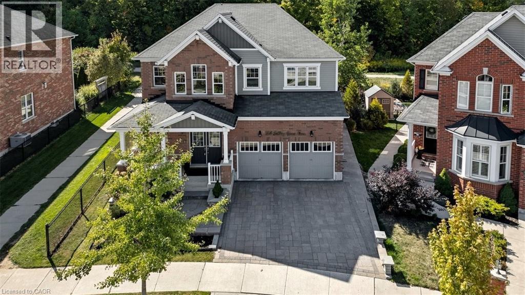 304 FALLING GREEN Crescent