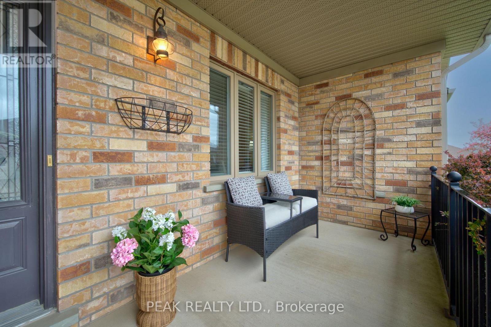 125 DEVONSHIRE DRIVE
