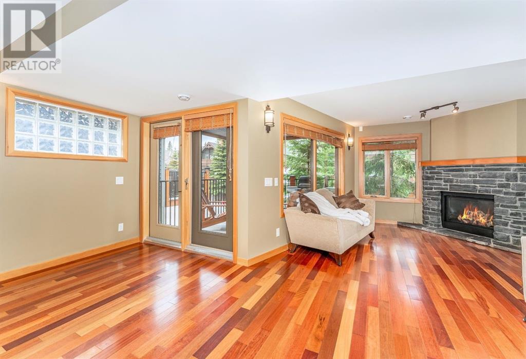 2, 722 3rd Street