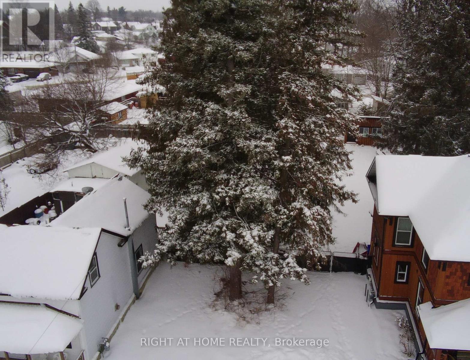 250 HARRINGTON STREET